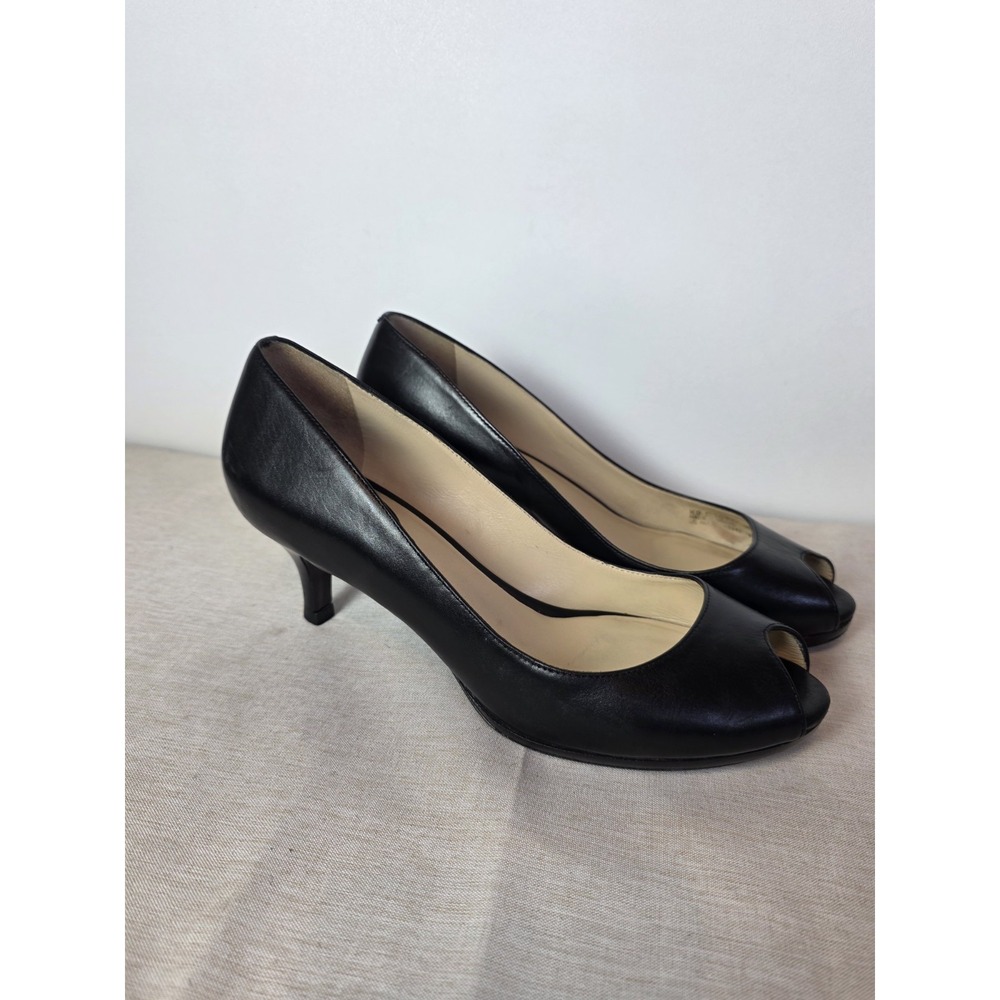 Cole Haan Heels Size 8b Black Peep Toe Low 2 Inch Heel Business Shoes